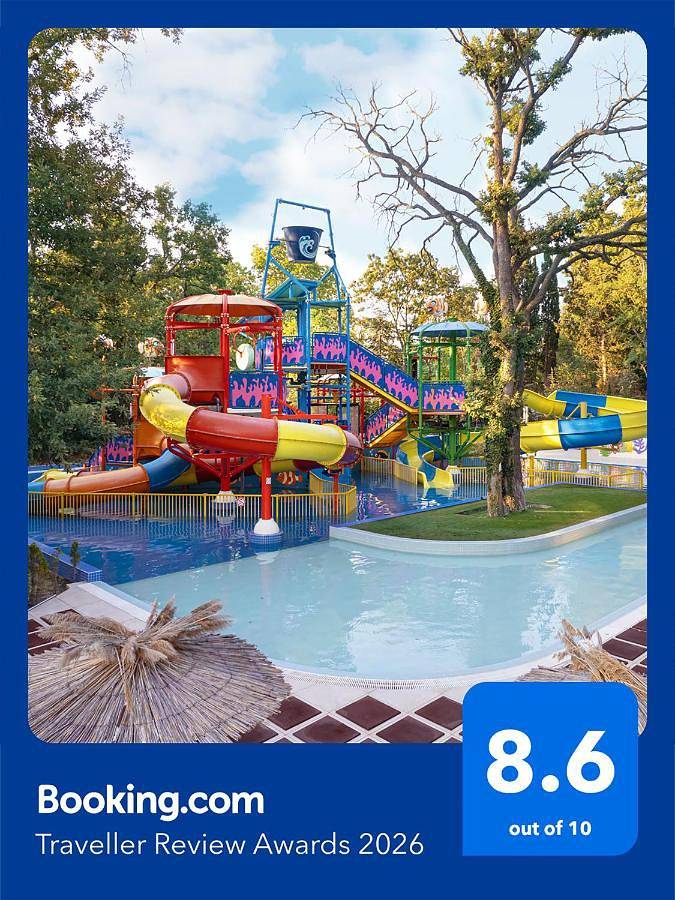 Hotel para 3 personas - 1