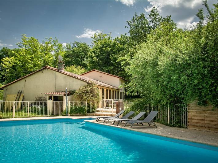 Maison de vacances pour 8 personnes, avec terrasse ainsi que piscine et jardin, animaux acceptés - 1
