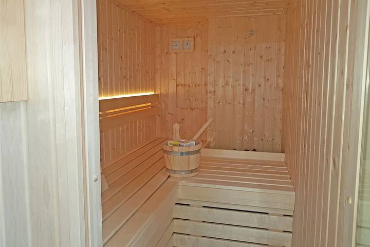 Ferienhaus für 6 Personen, mit Terrasse und Sauna sowie Garten in Heiligenhafen - 4