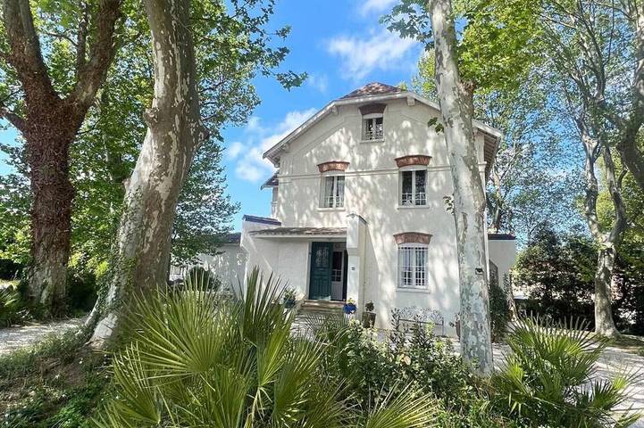 Villa pour 9 personnes, avec jardin - 1