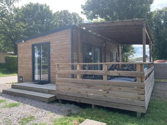 Location de vacances pour 5 personnes, avec piscine et jacuzzi ainsi que sauna et jardin dans Réservoir de Bouzey - 2