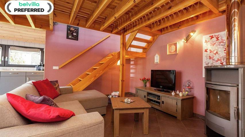Maison de vacances pour 4 personnes, avec terrasse ainsi que jacuzzi et jardin, animaux acceptés à Rendeux