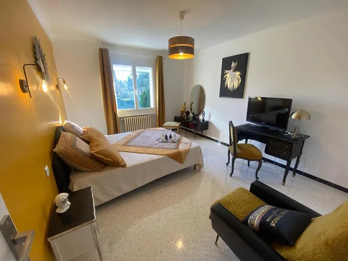 Apartamento de vacaciones para 4 personas, con piscina y jardín - 1