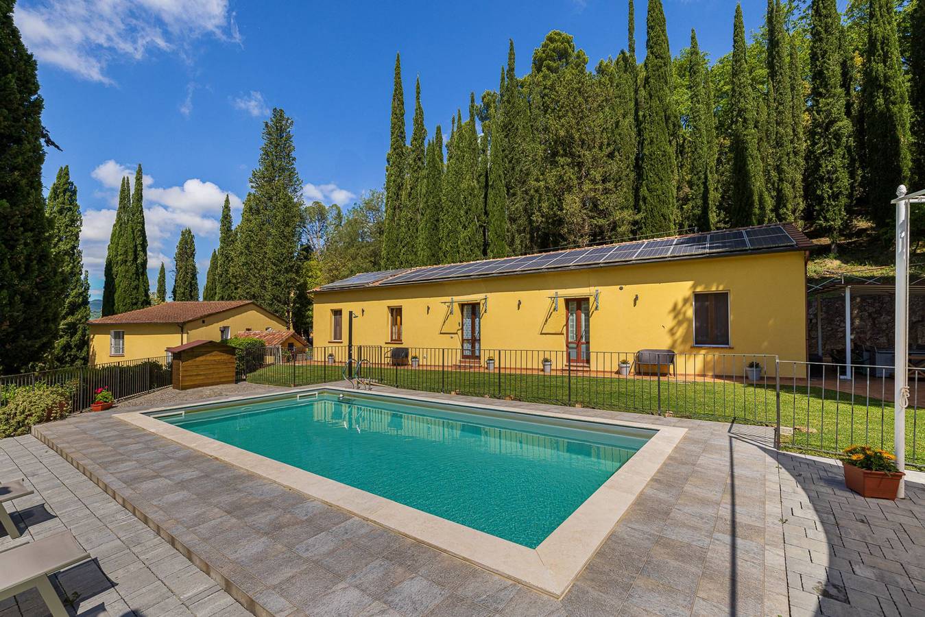 Villa für 12 Personen mit Terrasse in Chiusi, Chianti