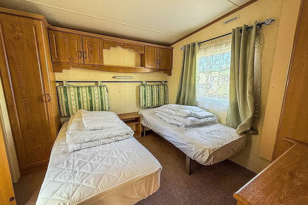 6 berth caravan by the beach in Hunstanton in Norfolk, pets welcome in Hunstanton, Norfolk Coast