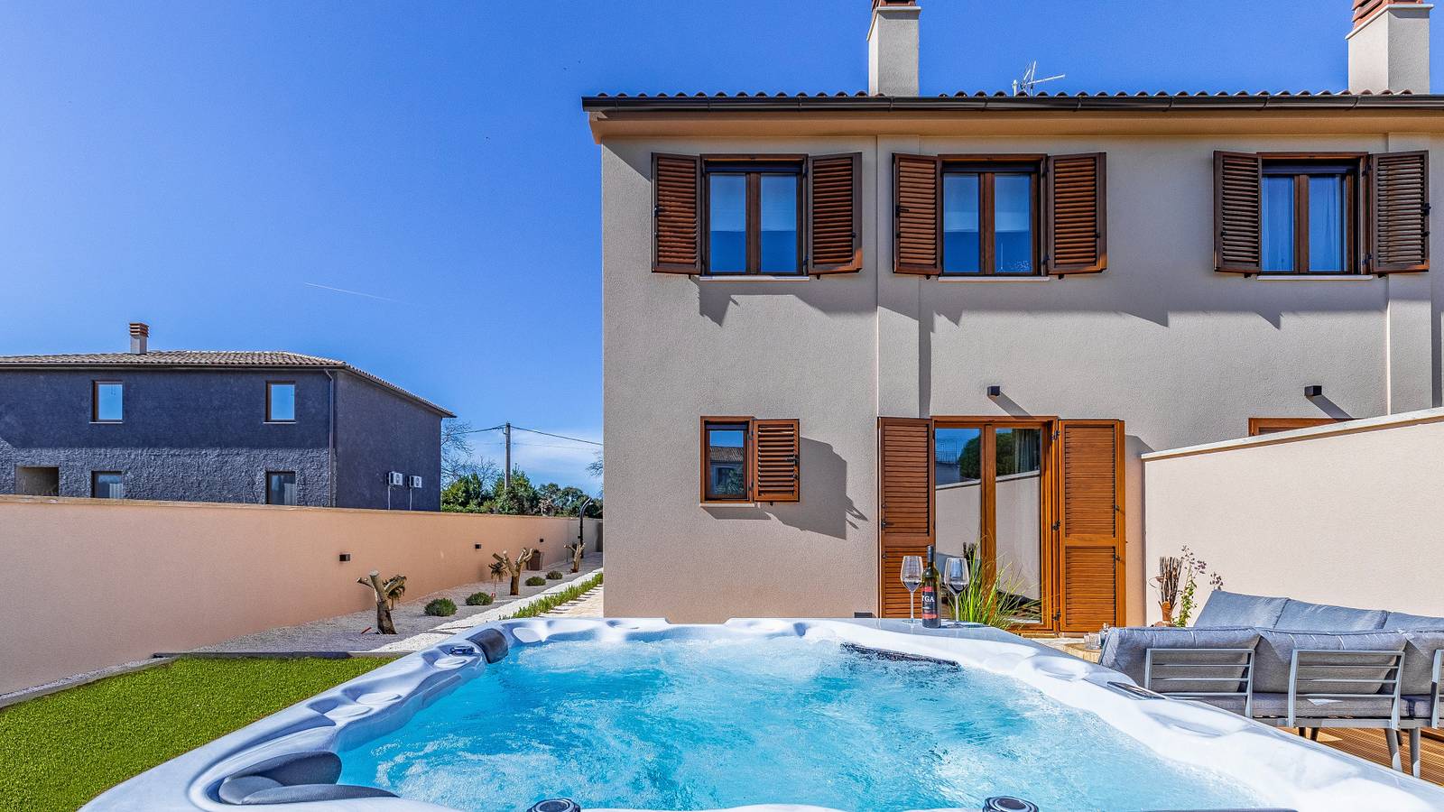Villa Bella by Villas Guide in Vodnjan, Grad Vodnjan