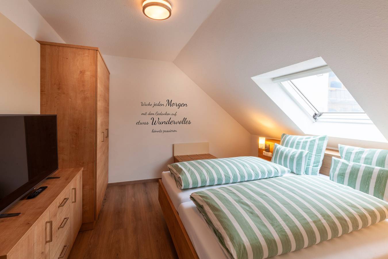 Entire apartment, Apartment 'Spessart' with Shared Terrace, Shared Garden and Wi-Fi in Wächtersbach, South Hesse