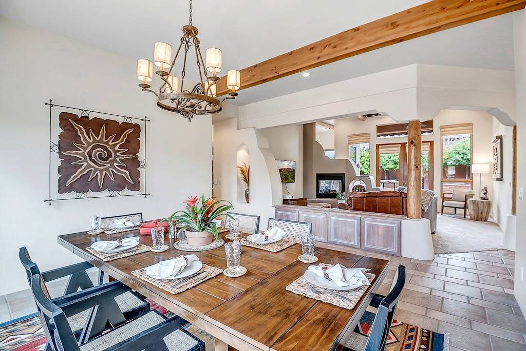 Sedona Dream Weaver: Luxurious 3Br home with breathtaking Red Rock views. in Sedona, Oak Creek Canyon