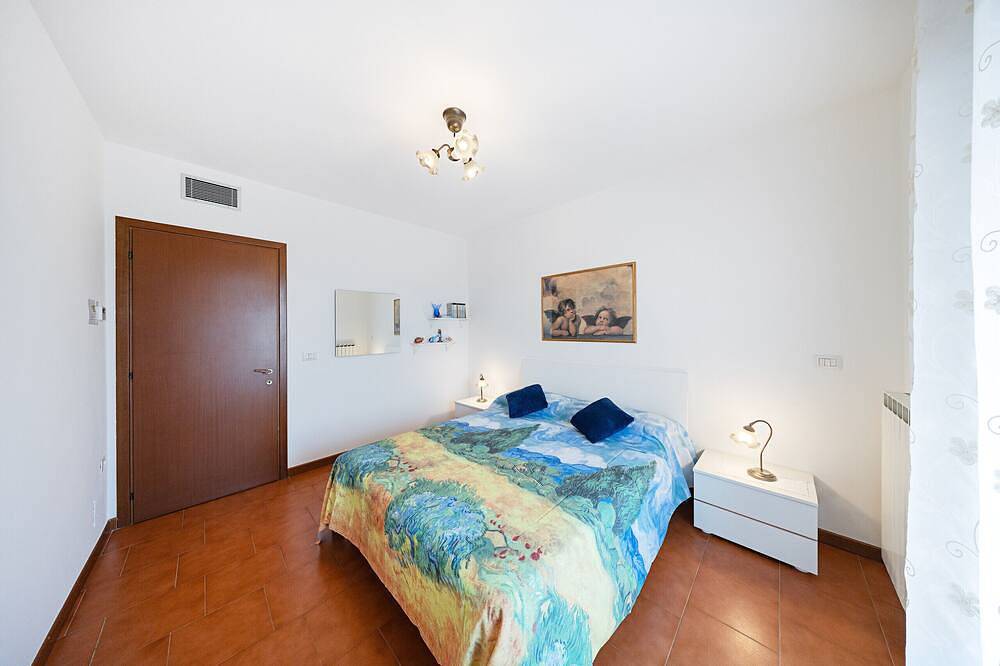 Villa in einer Wohnanlage mit Pool für 6 Personen in Polpenazze del Garda, Gardasee-Berge