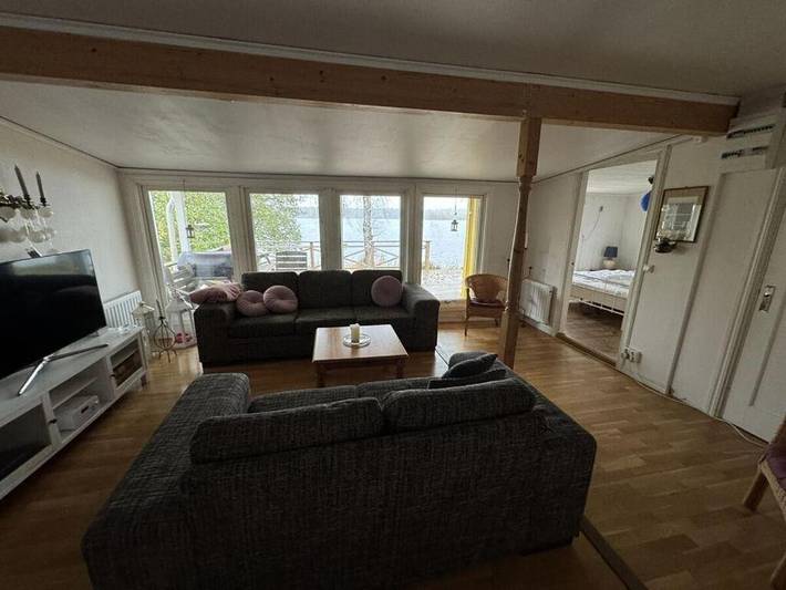 Ferienwohnung für 6 Personen, mit Terrasse und Garten sowie Pool und Sauna