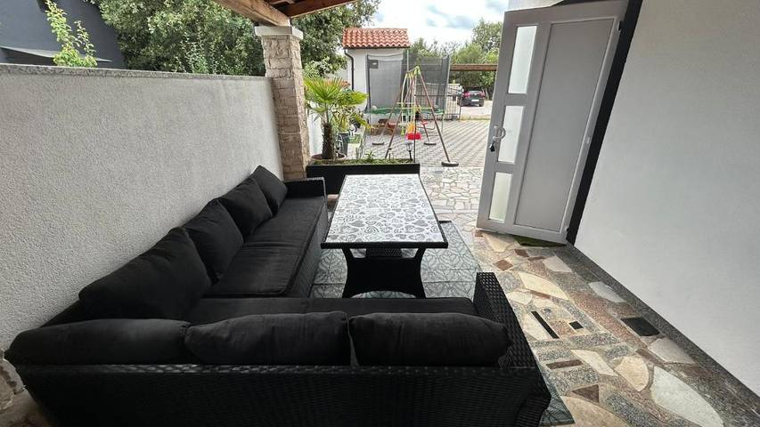 Maison d’hôte pour 2 personnes, avec Terrasse et Piscine à Pula - 4