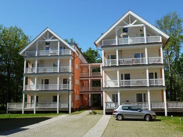 Ferienwohnung für 6 Personen, mit Balkon und Whirlpool sowie Sauna in Graal-Müritz