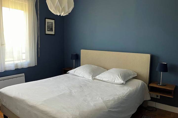 Location de vacances pour 5 personnes, avec jacuzzi ainsi que balcon et jardin à Thésée - 2