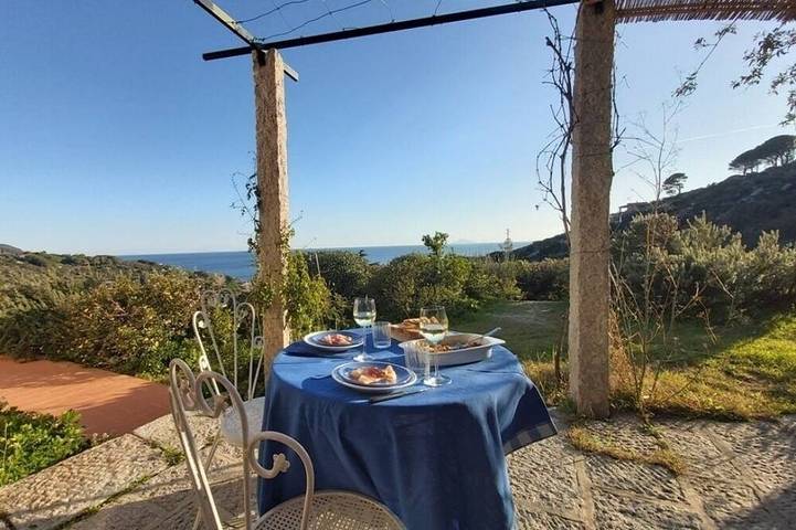 Ferienhaus für 7 Personen, mit Terrasse und Garten in Seccheto