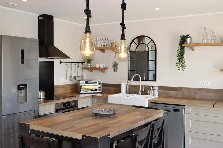 Location de vacances pour 6 personnes, avec Terrasse à Glanville