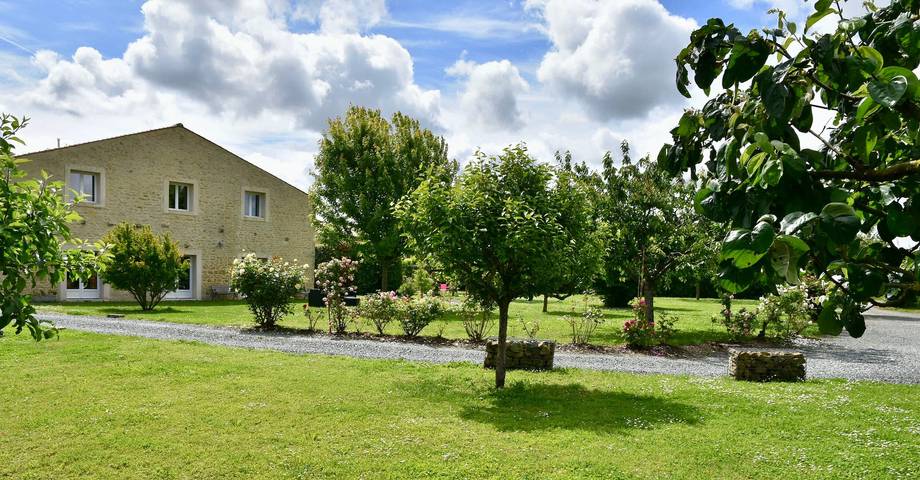 Location de vacances pour 15 personnes en Charente-Maritime