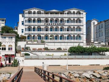 Ferienwohnung für 2 Personen, mit Seeblick und Balkon sowie Ausblick, kinderfreundlich in Sassnitz