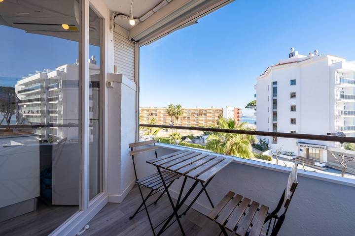 Apartamento para 4 personas, con Jardín en el Tarragones