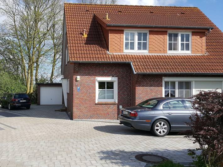 Ferienwohnung für 2 Personen, mit Ausblick und Balkon in Carolinensiel
