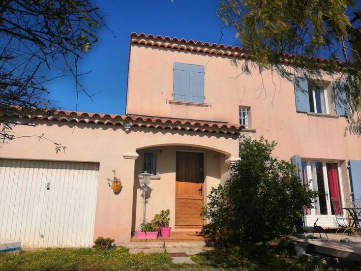 Chambre d’hôte pour 2 personnes, avec piscine et terrasse ainsi que vue et jardin à Sanary-sur-Mer - 4