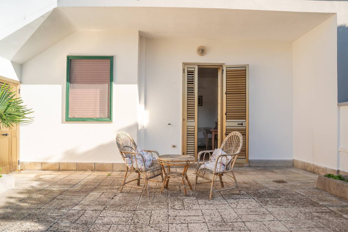 Appartement 'Villa Mezzaluna - Terra' avec jardin privé et climatisation in Lido Solemar, Melendugno