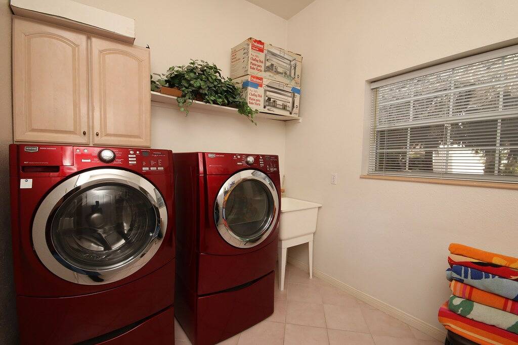 Pool Vergleichbare um Mirage, Palapa-Hütte, 82 in Hd-Tv in Paradise, Nevada