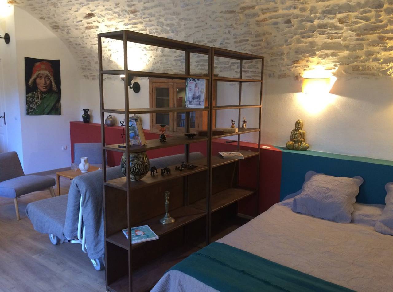 Estudio entero, Studio de caractère classé 3 étoiles au coeur des Vans in Les Vans, Parc naturel régional des Monts d'Ardèche
