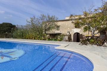 Villa in Torrent de la Vall d'en Marc, Pollença für 7 