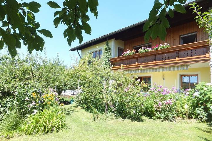 Ferienwohnung für 4 Personen, mit Garten und Terrasse in Waging am See
