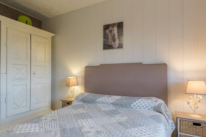 Gîte pour 5 personnes, avec jardin à GY - 2