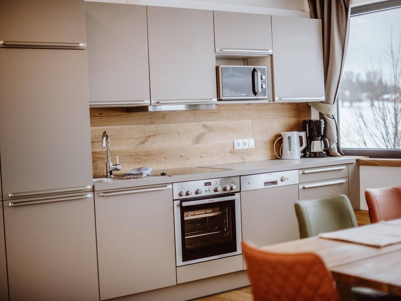 Ganze Ferienwohnung, Naturchalet Höflehner - Ferienwohnung Himmel, 2x Bad, Wc, 2 Schlafräume in Ramsau am Dachstein, Schladming-Dachstein