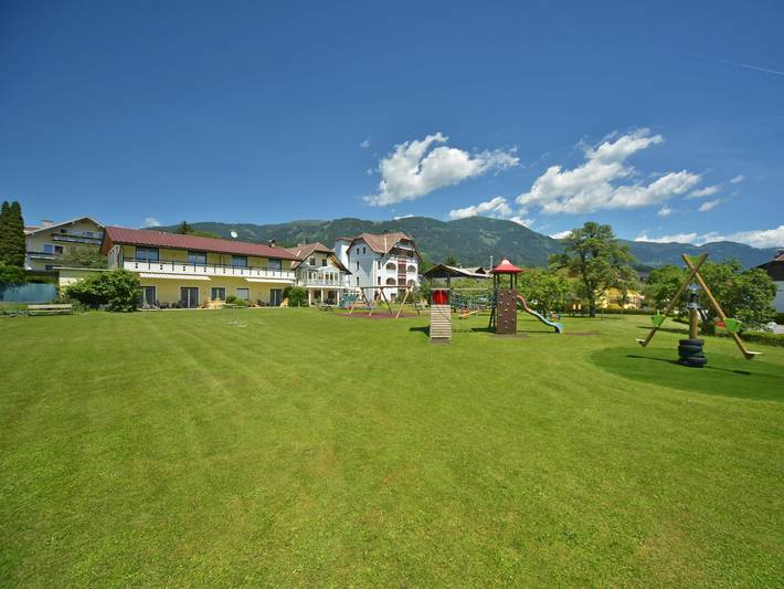 B&B für 6 Personen, mit Balkon und Garten sowie Sauna und Ausblick in Seeboden