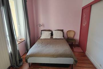 Location de vacances pour 8 personnes, animaux acceptés à Saint-Just-Saint-Rambert