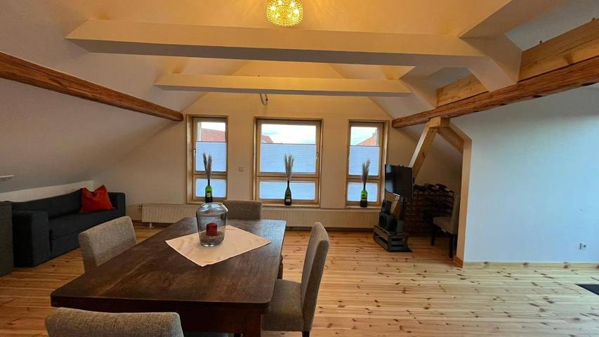 Ferienwohnung für 4 Personen, mit Balkon und Garten sowie Ausblick