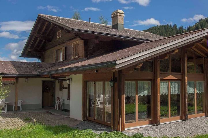 Ferienhaus für 10 Personen, mit Garten und Balkon - 1