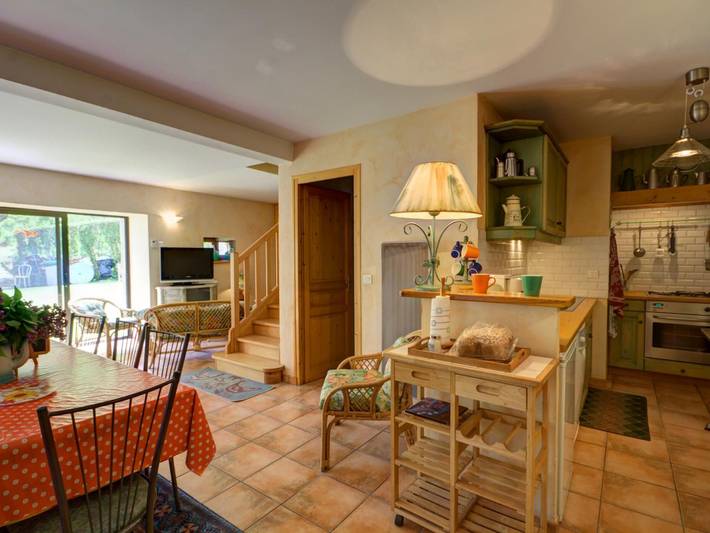 Gîte pour 6 personnes, avec Jardin dans Montbrison - 4