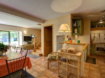 Gîte pour 6 Personnes dans Marols, Montbrison, Photo 3