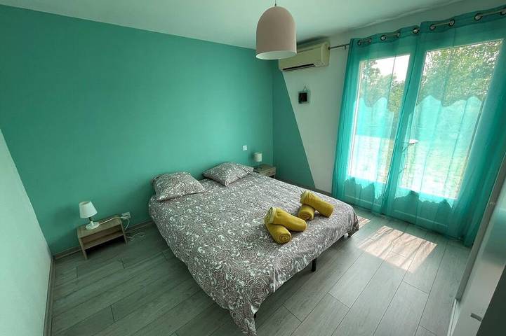 Location de vacances pour 10 personnes, avec jardin à Barjac - 3