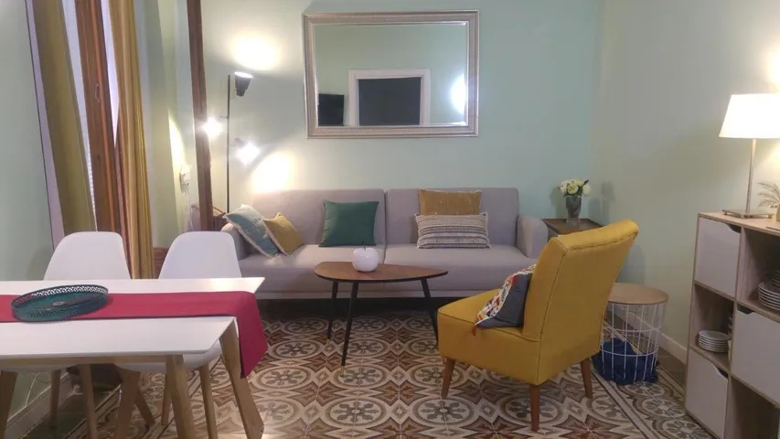 Ferienwohnung für 5 Personen, mit Ausblick und Balkon - 1