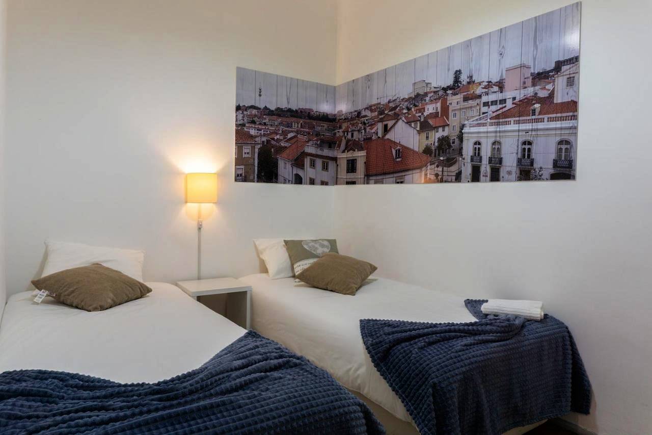 Apartamento inteiro, Three-Bedroom Apartment in Abrantes e Alferrarede, Rio Tejo
