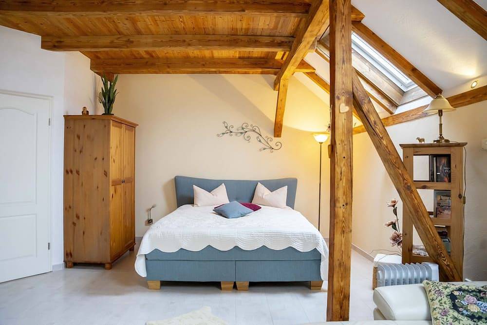 Alte Schmiede - Kleines, gemütliches Ferienhaus im Greifensteingebiet in Thum, Erzgebirge