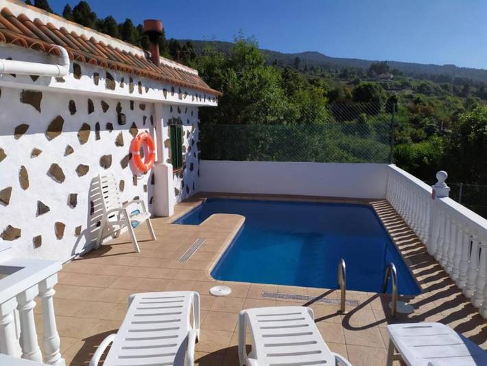 Ferienhaus Lacerca mit Meerblick, Pool, Wlan und Garten in Cueva del Viento, Icod de los Vinos