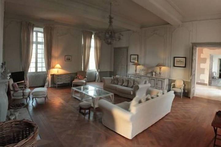 Château pour 14 personnes, avec jardin dans le Lot-et-Garonne - 2