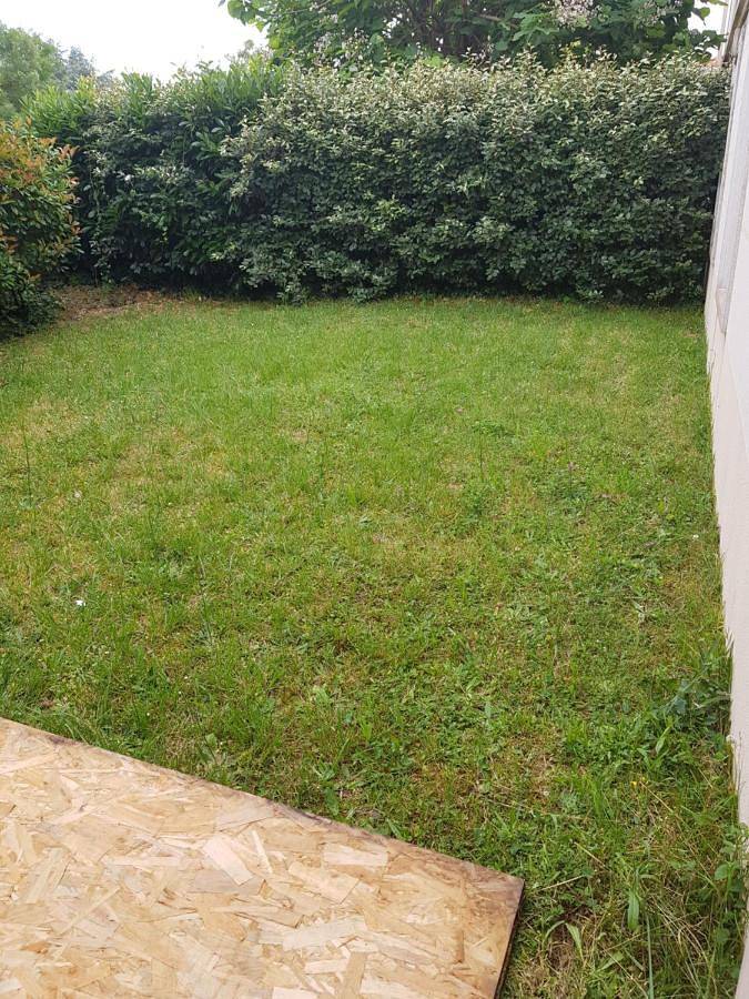Appartement entier, Three-Bedroom Apartment in Eysines, Région de Bordeaux