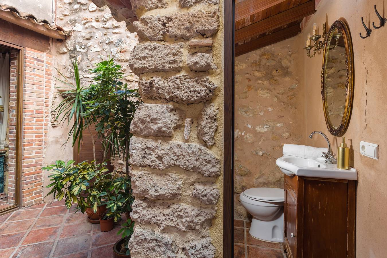 Ferienhaus 'Siglo 16 Denia' mit privater Terrasse, Wlan und Klimaanlage in Dénia Altstadt, Dénia
