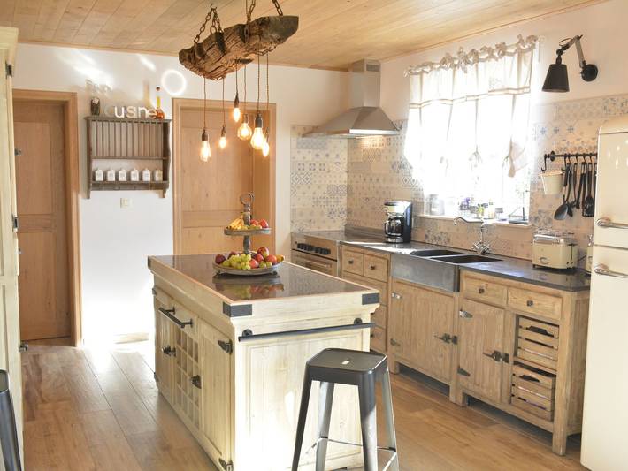 Location de vacances pour 8 personnes, avec terrasse, adapté aux familles à Doische - 4