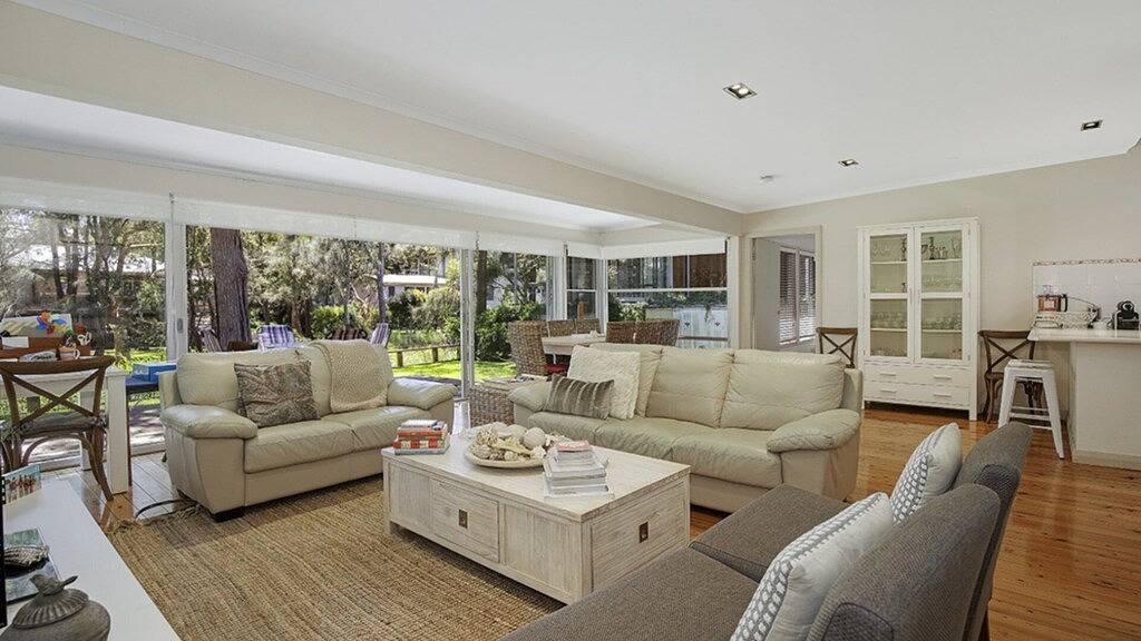 Serene seclusion on Gem by Holidayco. in Pearl Beach, New South Wales