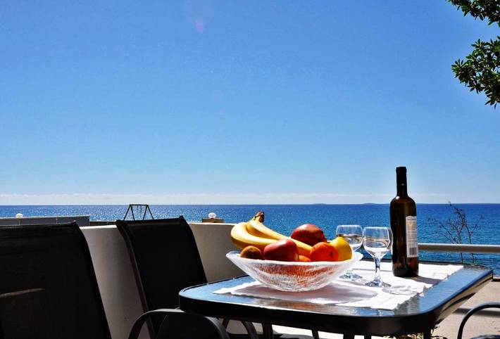 Gîte pour 3 personnes, avec vue et terrasse dans Ierápetra - 2