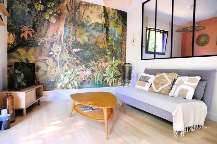 Location de vacances pour 4 personnes, avec jardin à Montbert