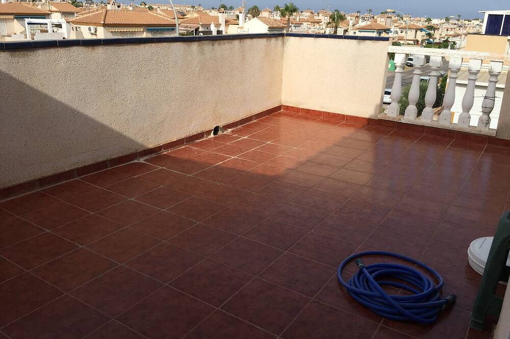 Immaculate and Spacious Playa Flamenca Townhouse Long Term Reduced Rental Rates in Playa Flamenca, Orihuela